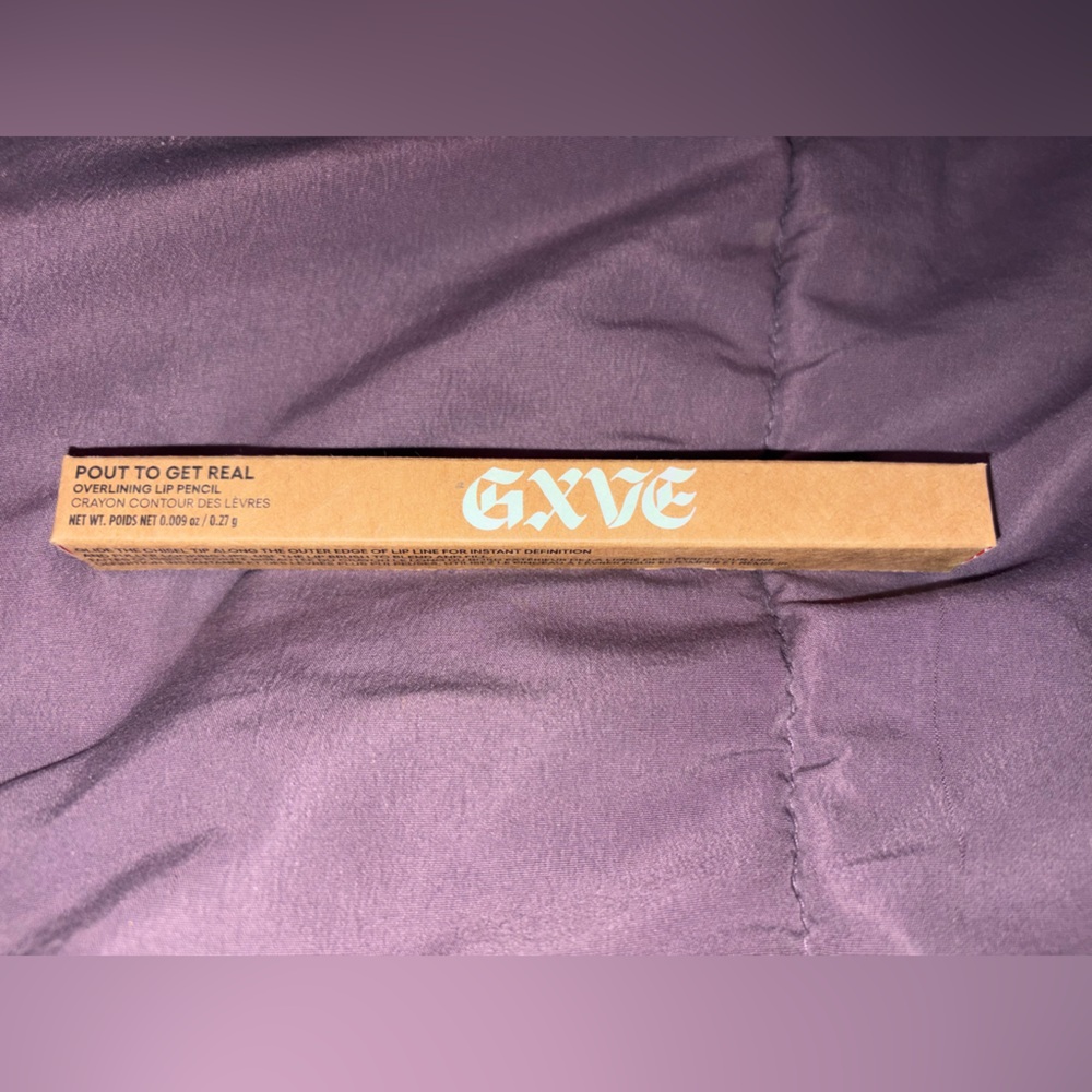 GXVE Pout To Get Real Overlining Lip Pencil